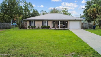 248 S 1st St, Macclenny, FL 32063