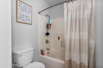 248 S 1st St, Macclenny, FL 32063
