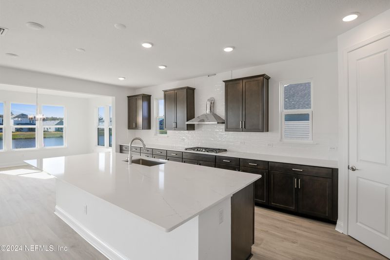 2486 Trailmark Dr, St Augustine, FL 32092