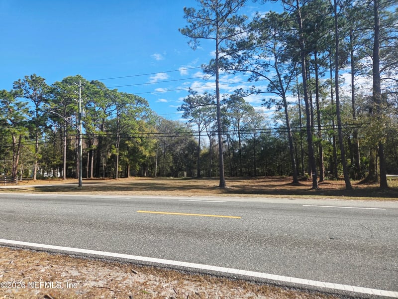 2487 Chaffee Rd S, Jacksonville, FL 32221