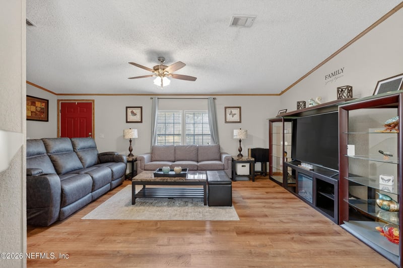 2493 Canal Rd, Baldwin, FL 32234