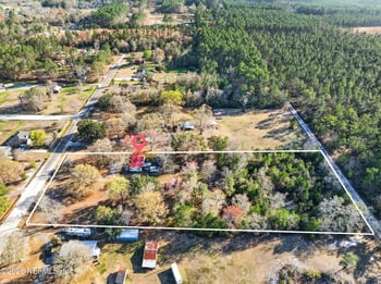 2493 Canal Rd, Baldwin, FL 32234