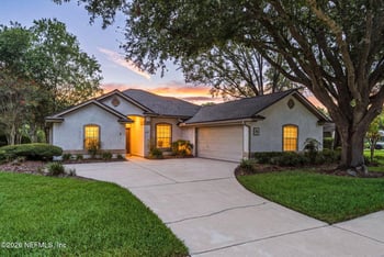 2494 The Woods Dr E, Jacksonville, FL 32246