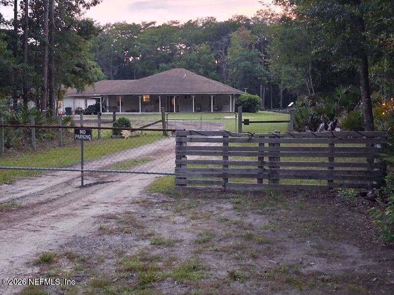 25 Currant Ave, Middleburg, FL 32068