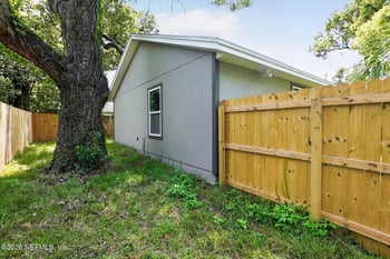 25 E 31st St, Jacksonville, FL 32206