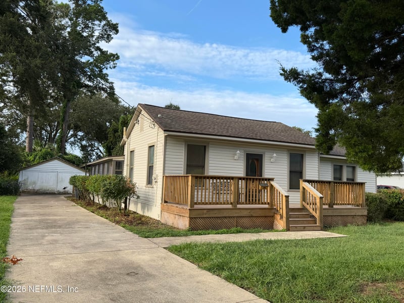 2500 Community Rd, Jacksonville, FL 32207