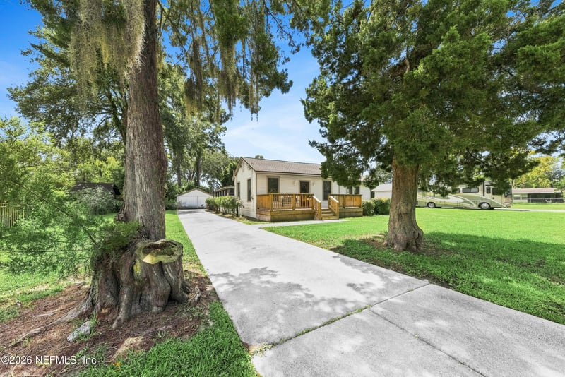 2500 Community Rd, Jacksonville, FL 32207