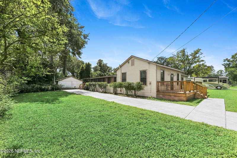 2500 Community Rd, Jacksonville, FL 32207