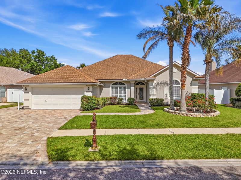 2501 Cedar Trace Dr W, Jacksonville, FL 32246