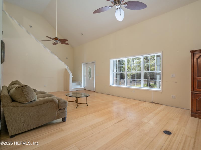 2501 Red Fox Ln, Bryceville, FL 32009