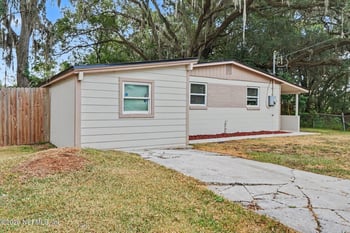 2501 Red Robin Dr E, Jacksonville, FL 32210