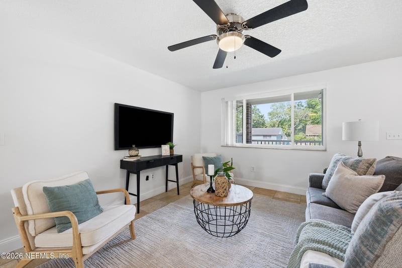 2503 Liberty Ln, Jacksonville Beach, FL 32250