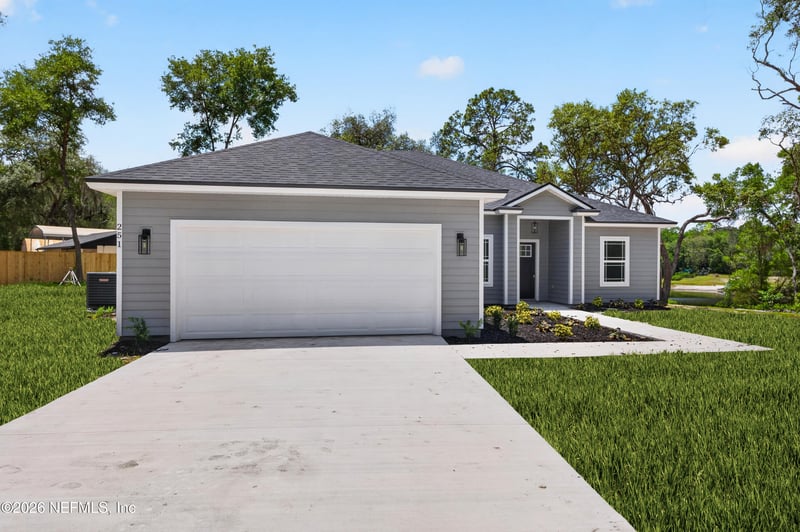 251 Swan Lake Dr, Melrose, FL 32666