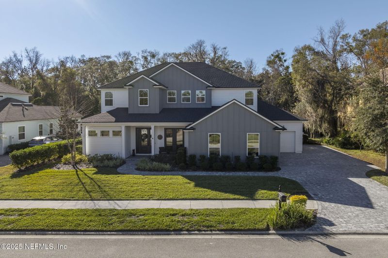 251 Vale Dr, St Augustine, FL 32095