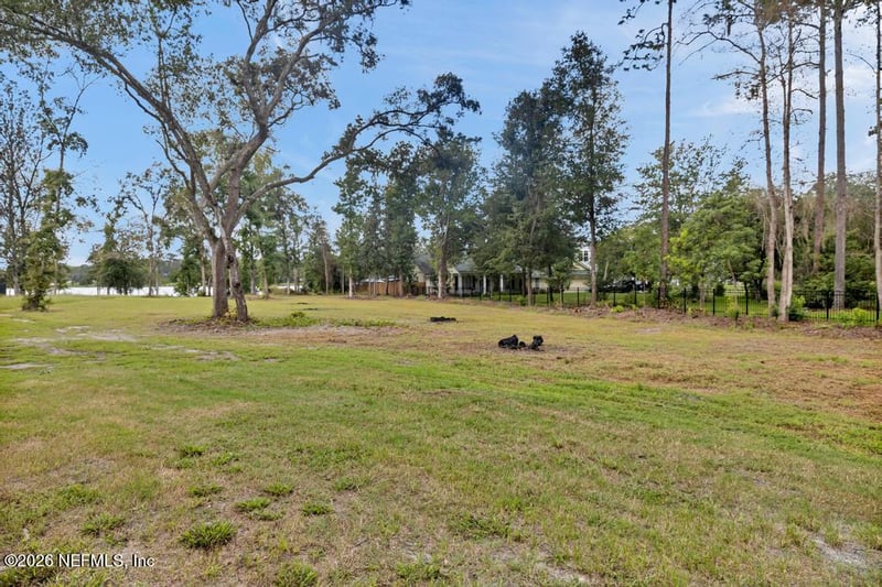 252 Lake Asbury Dr, Green Cove Springs, FL 32043