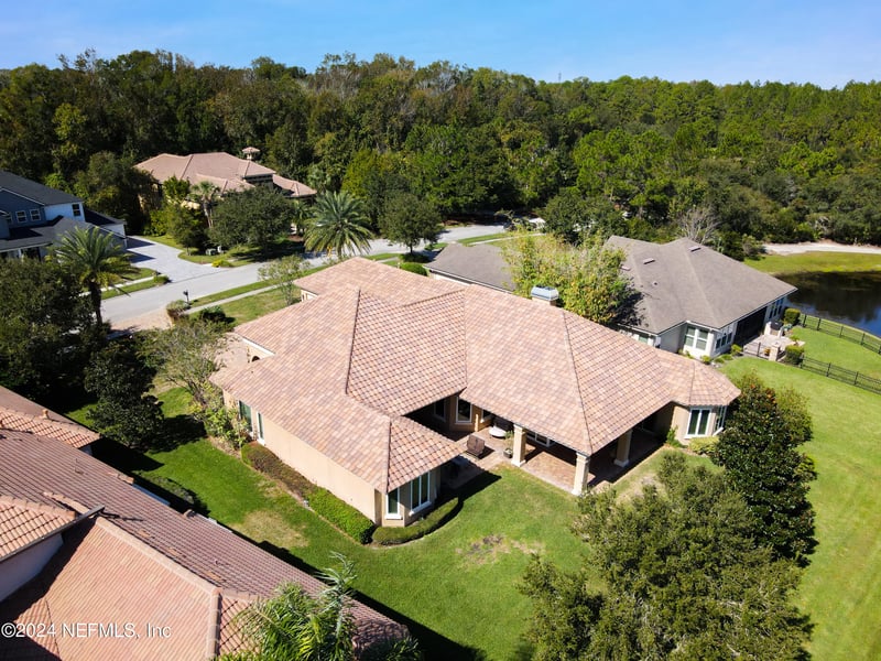252 Vale Dr, St Augustine, FL 32095