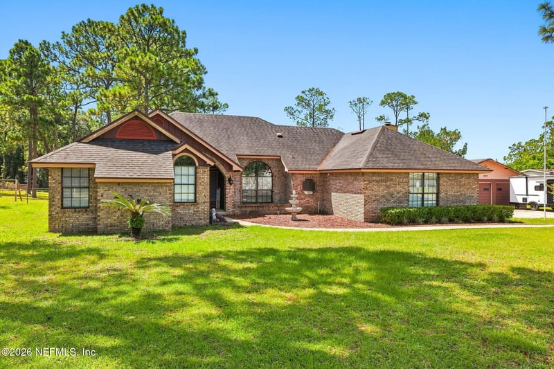 2520 Water Bluff Dr, Jacksonville, FL 32218