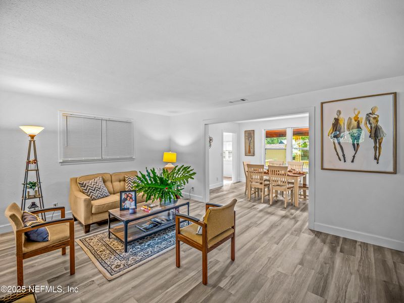 2522 Grasshopper Ln, Orange Park, FL 32073