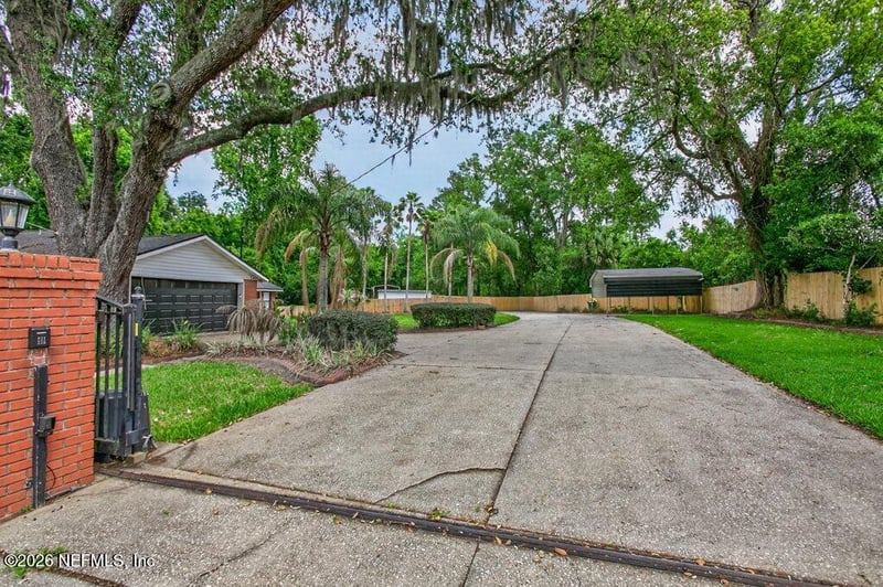 2523 Belfort Rd, Jacksonville, FL 32216