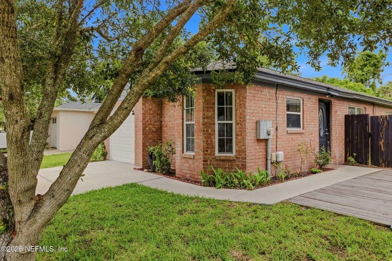 2529 Americas Cup Cir E, Atlantic Beach, FL 32233