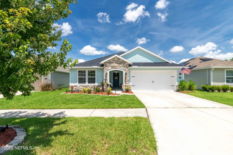 2531 Coral Ln, Green Cove Springs, FL 32043