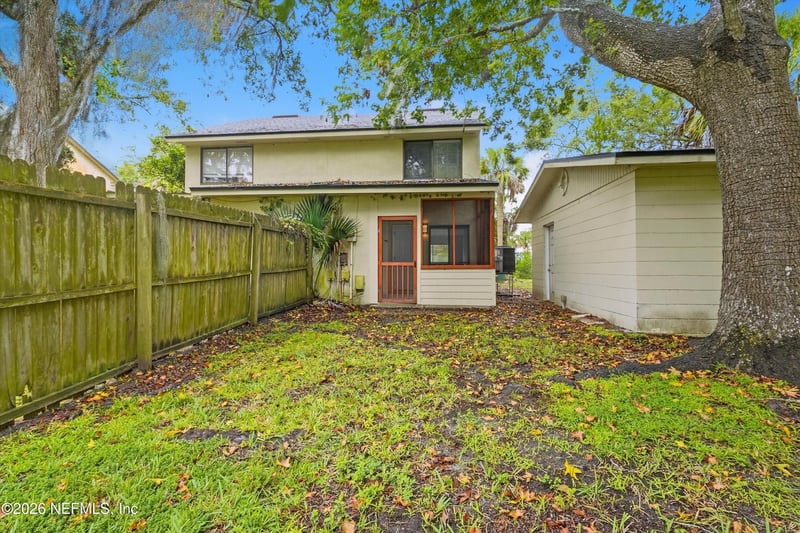 2531 Waters Edge Dr, Neptune Beach, FL 32266
