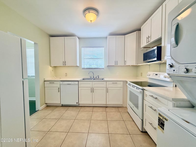 2542 Spring Park Rd, Jacksonville, FL 32207