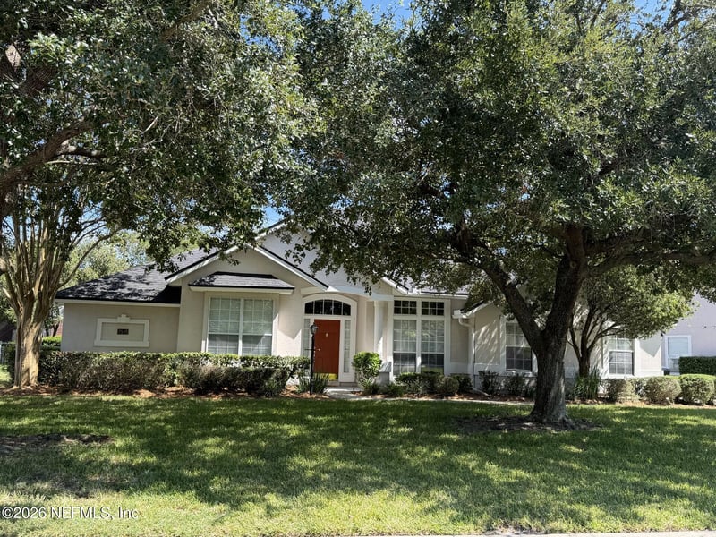 2548 Whispering Pines Dr, Fleming Island, FL 32003