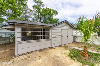 255 W 66th St, Jacksonville, FL 32208