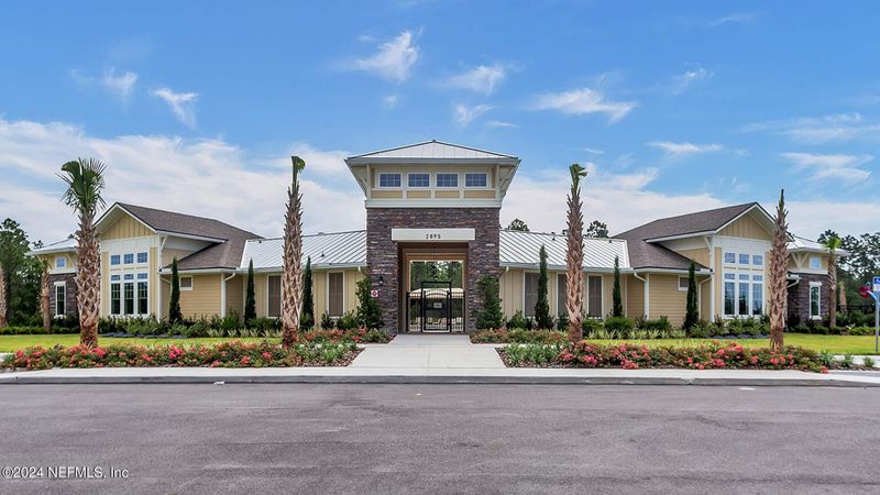 2554 Falling Star Ln, Green Cove Springs, FL 32043