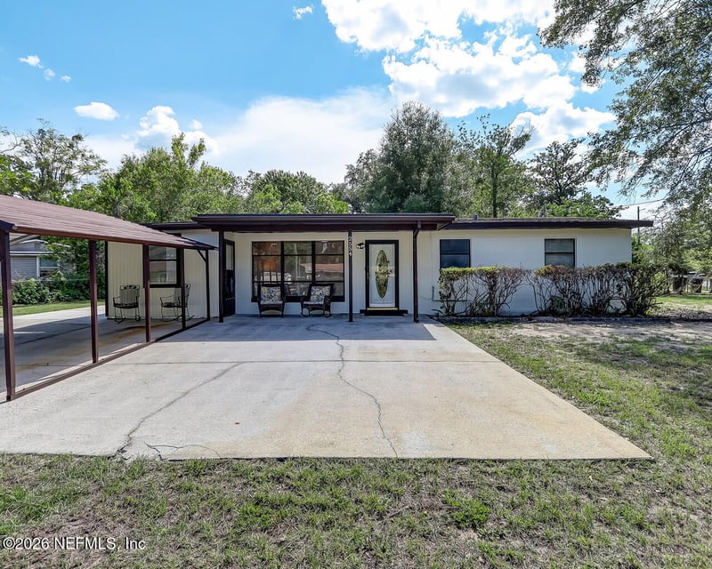 2554 Red Robin Dr E, Jacksonville, FL 32210