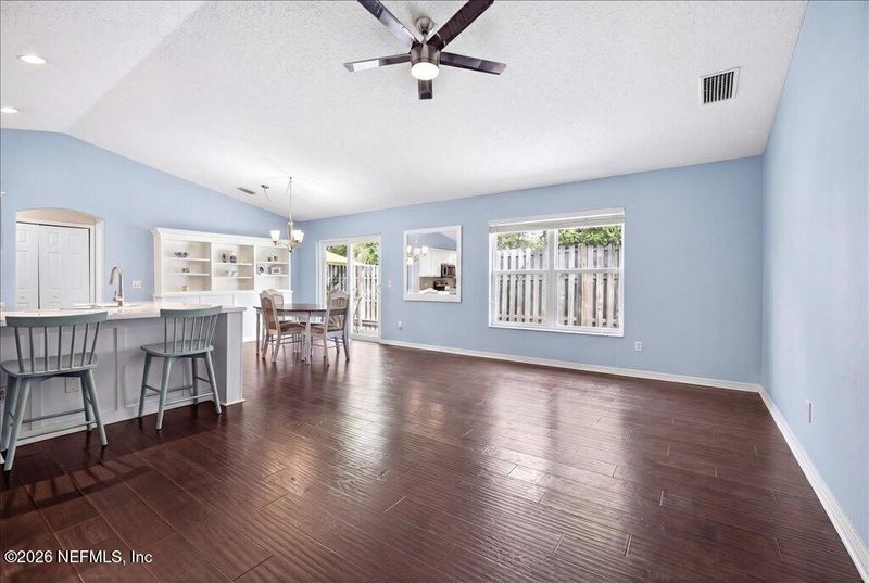 256 Trade Wind Ln, St Augustine, FL 32080