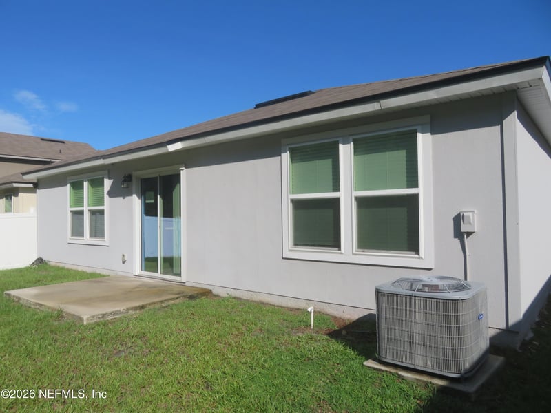 2568 Oak Stream Dr, Green Cove Springs, FL 32043