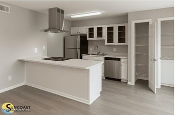 2570 S Stern Dr S, Jacksonville, FL 32233
