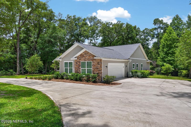 2574 Crooked Creek Point, Middleburg, FL 32068