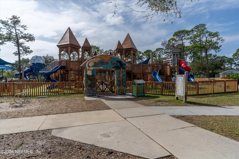 2578 Horn St, Jacksonville Beach, FL 32250