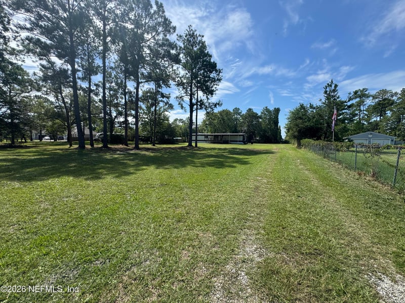 2580 Russell Rd, Green Cove Springs, FL 32043
