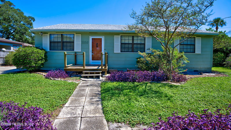 259 Seminole Rd, Atlantic Beach, FL 32233