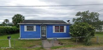 26 Edgar St, Atlantic Beach, FL 32233