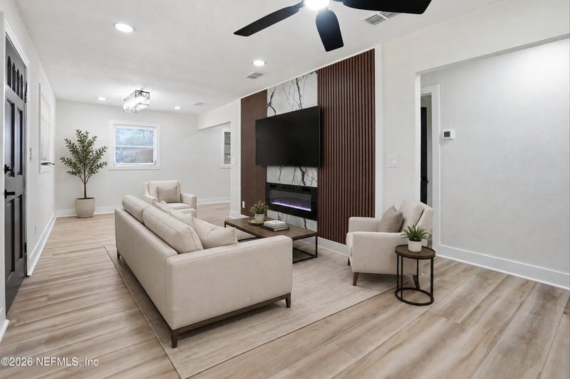 2607 Davis Rd, Jacksonville, FL 32218
