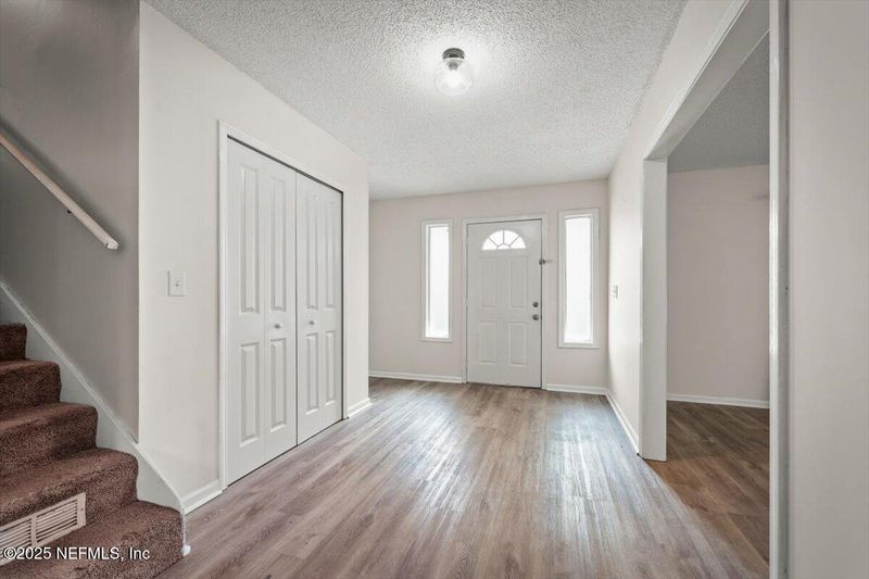2608 Ridgecrest Ave, Orange Park, FL 32065