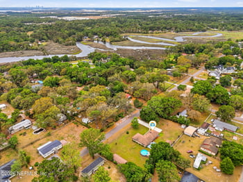 2611 Water Bluff Dr, Jacksonville, FL 32218