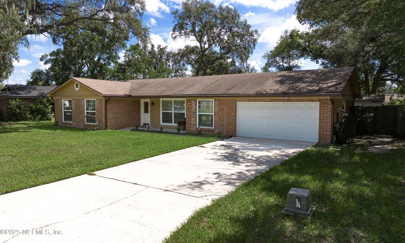 2613 Whipple Ave, Orange Park, FL 32073