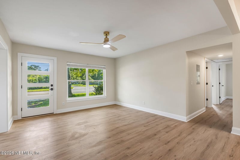 2614 Leonid Rd, Jacksonville, FL 32218
