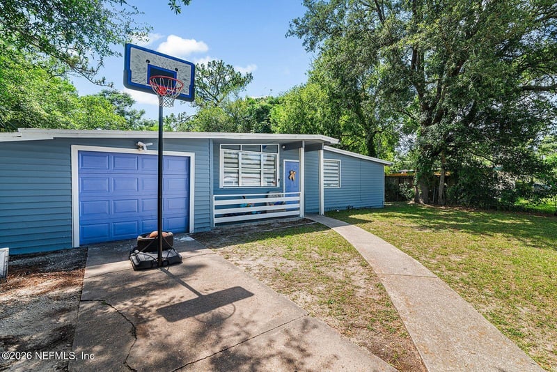 2618 Abercorn Rd, Jacksonville, FL 32211