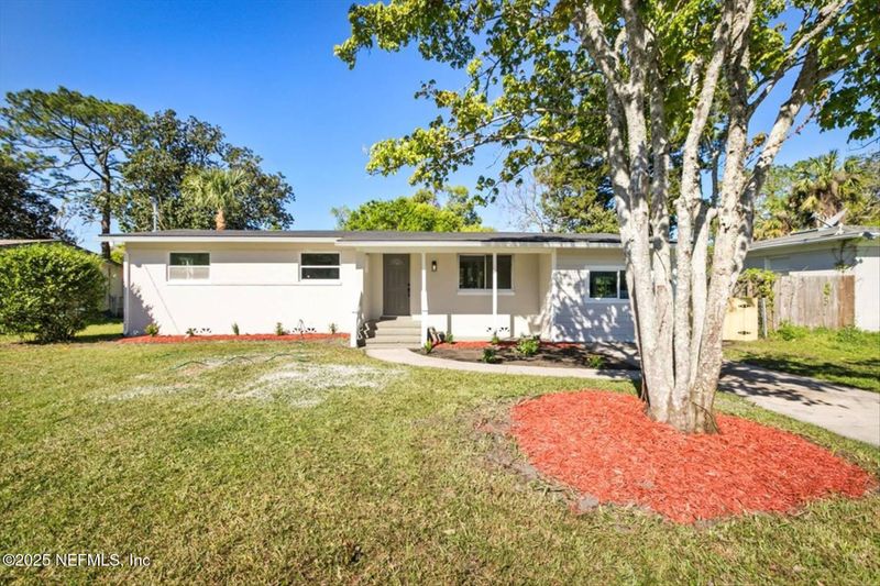 2628 Arlex Dr E, Jacksonville, FL 32211