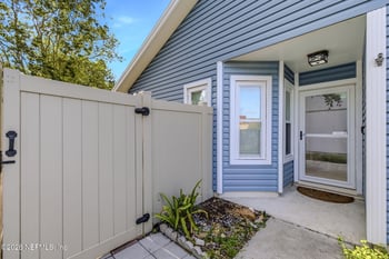 2633 Hidden Village Dr, Jacksonville, FL 32216