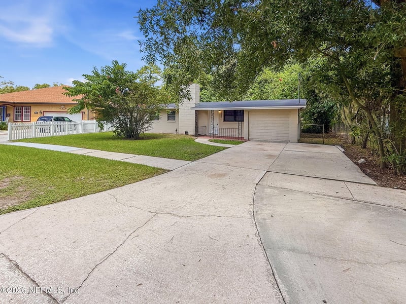 2633 Tulsa Rd N, Jacksonville, FL 32218