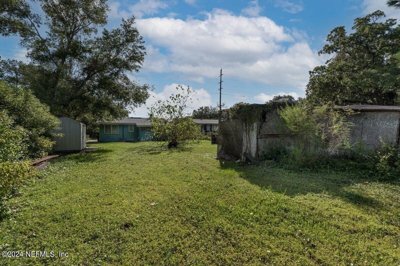2636 Firestone Rd, Jacksonville, FL 32210