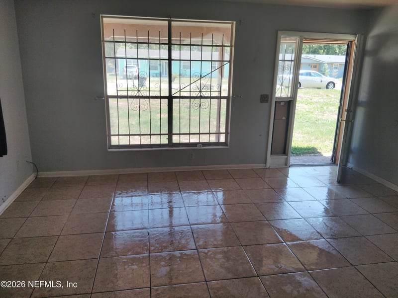 2653 Sandra Ln, Jacksonville, FL 32208